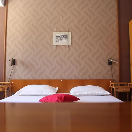 Yankov's House 게스트하우스 2*