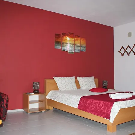 게스트하우스 Yankov's House 소조폴